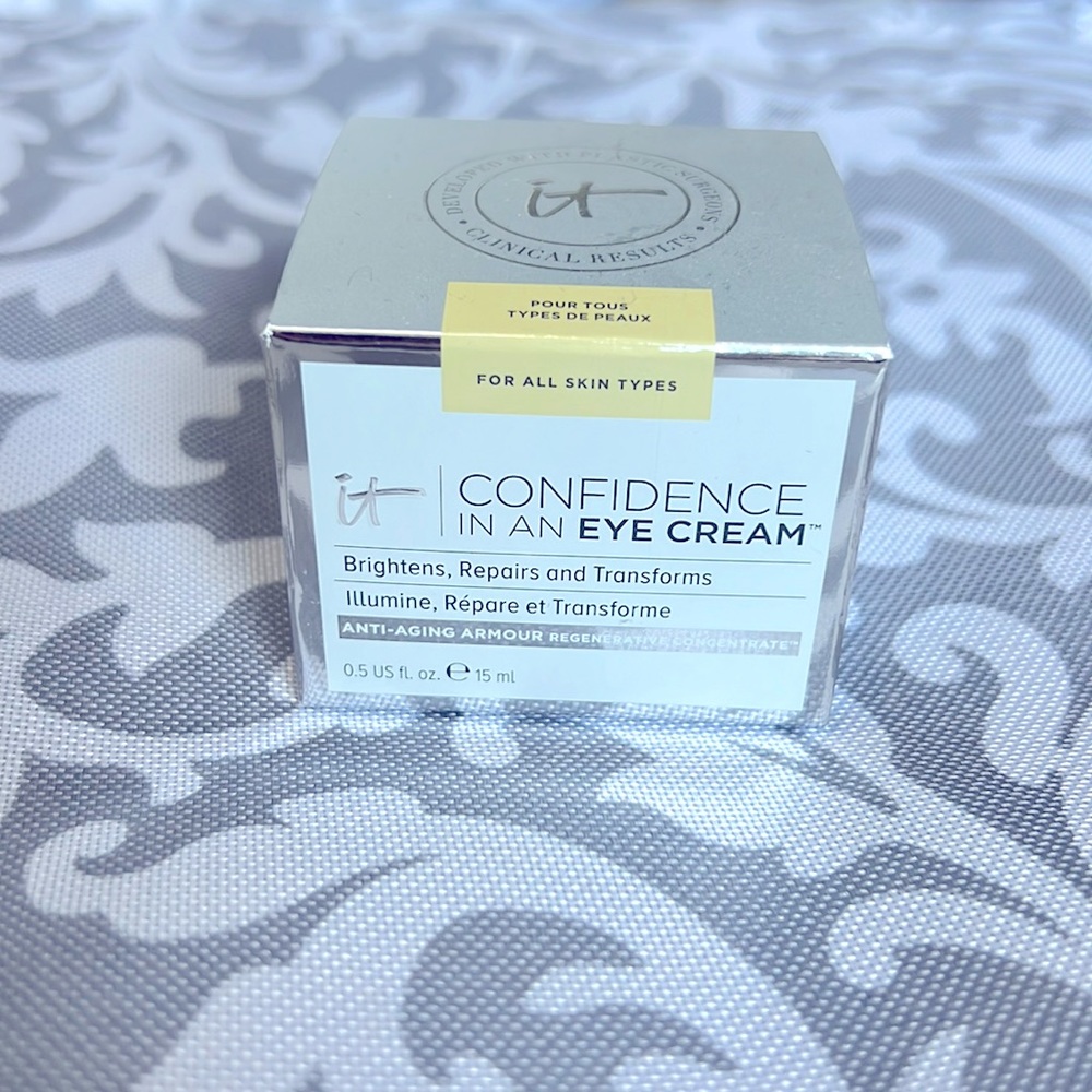 IT Cosmetics Confidence in an Eye Cream